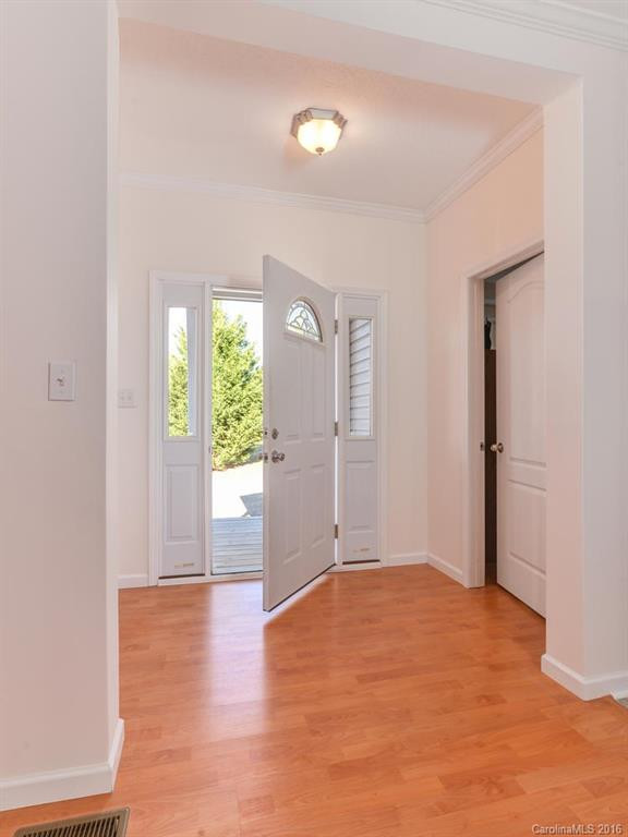 48 Hannah Drive - Photo 2