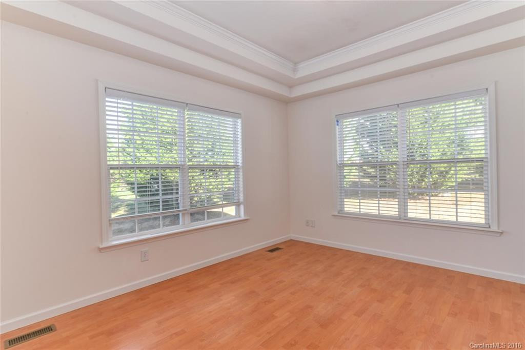 48 Hannah Drive - Photo 12
