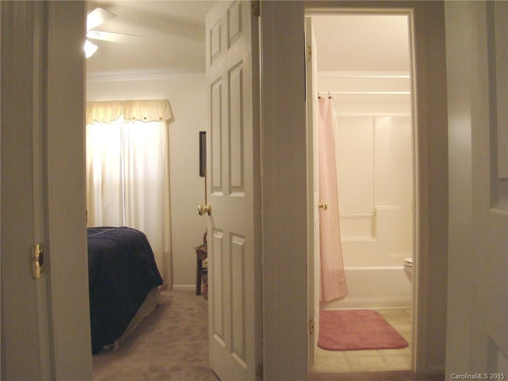 127 Mountainview Road - Photo 12