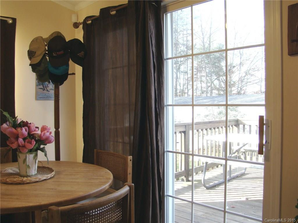 127 Mountainview Road - Photo 16