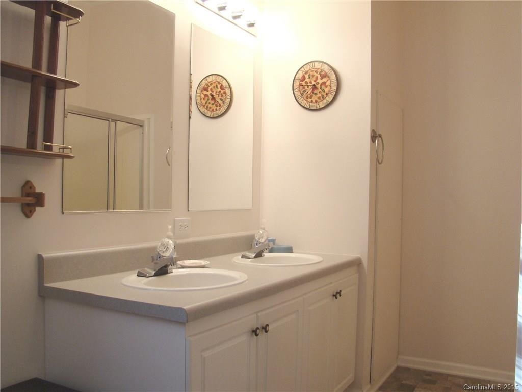 127 Mountainview Road - Photo 5