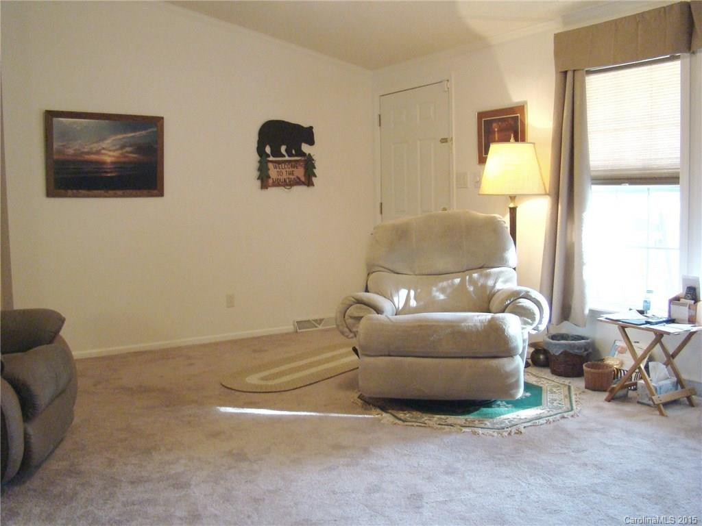 127 Mountainview Road - Photo 8
