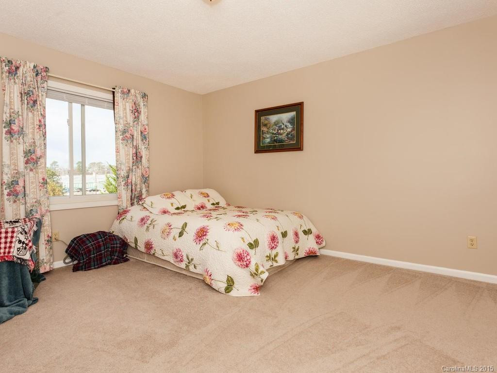 4 Apple Blossom Lane - Photo 17