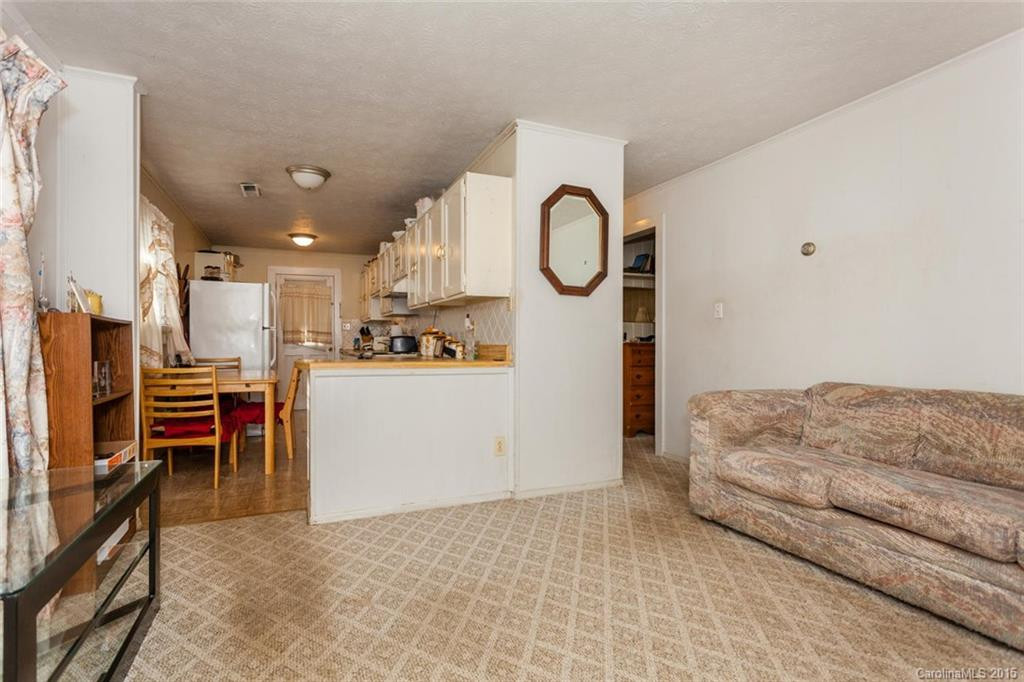 51 Main Street - Photo 8
