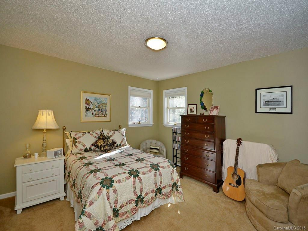 306 Colony Lane - Photo 9