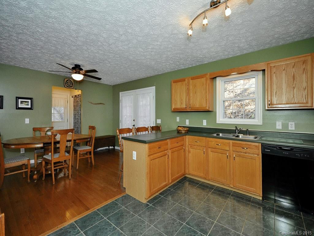 95 Guffey Mountain Road - Photo 7