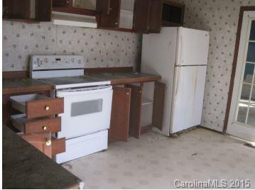 11 Emma Road #13 - Photo 3