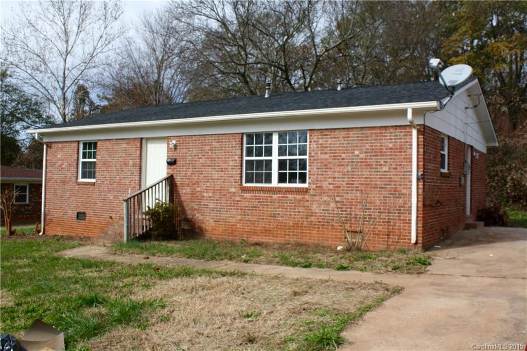 118 Greenfield Drive - Photo 2