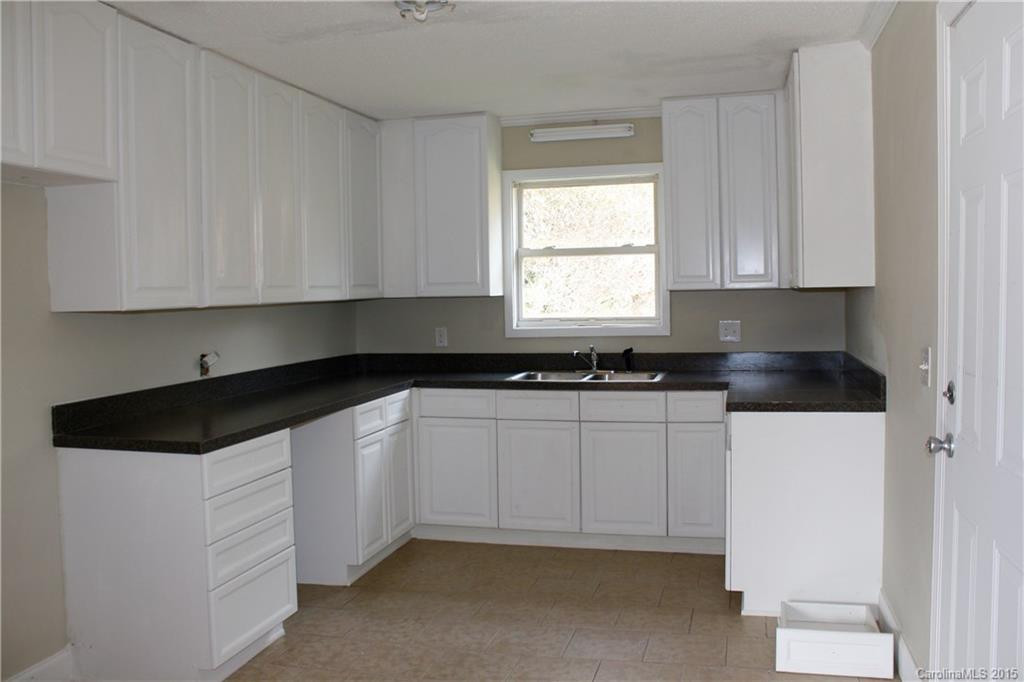 118 Greenfield Drive - Photo 11