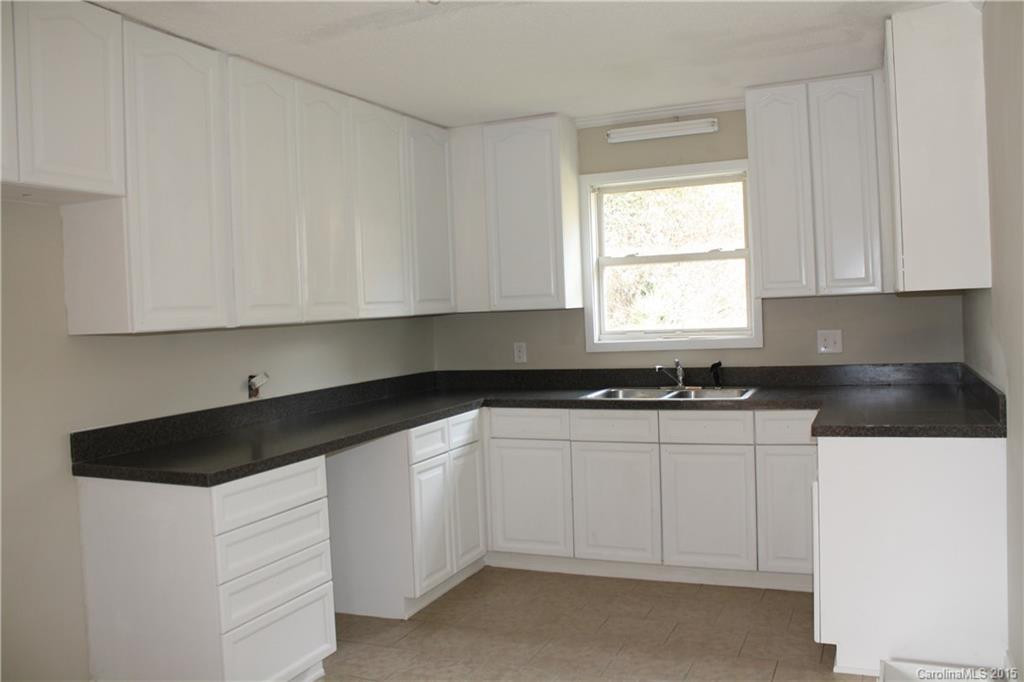118 Greenfield Drive - Photo 12