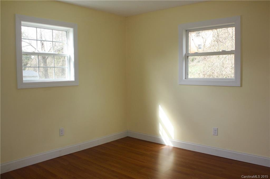 118 Greenfield Drive - Photo 13