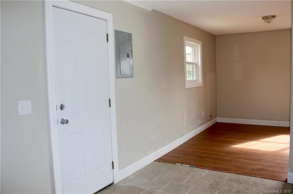 118 Greenfield Drive - Photo 6