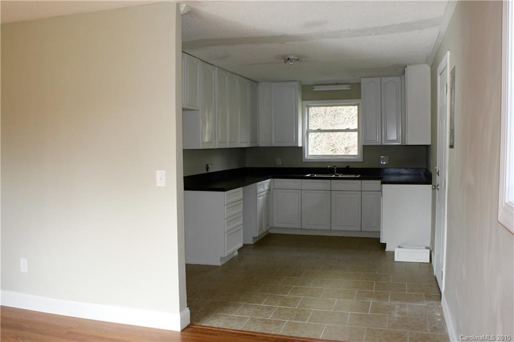 118 Greenfield Drive - Photo 10