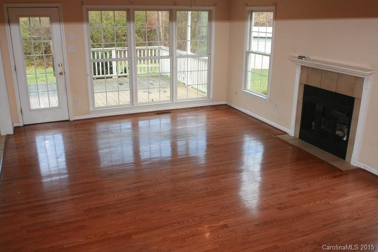 160 Pineapple Drive - Photo 4