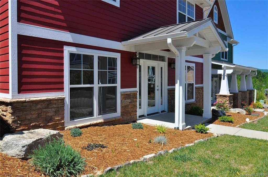 10 Walnut Springs Drive #2B