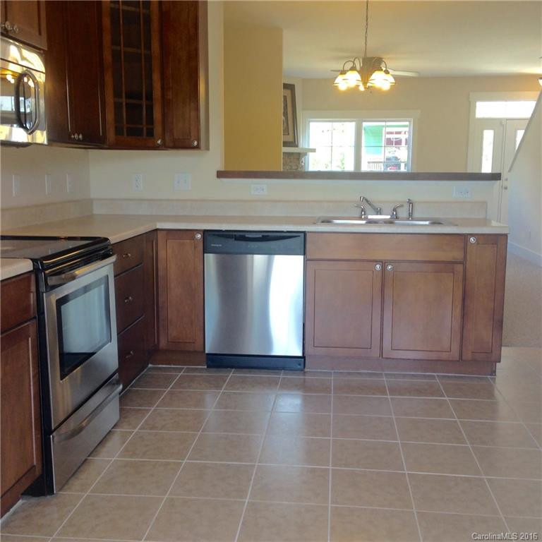 10 Walnut Springs Drive #2B - Photo 7