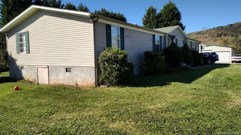 102 Cedar Knoll Place - Photo 2