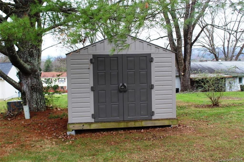 27 Hillside Drive - Photo 17