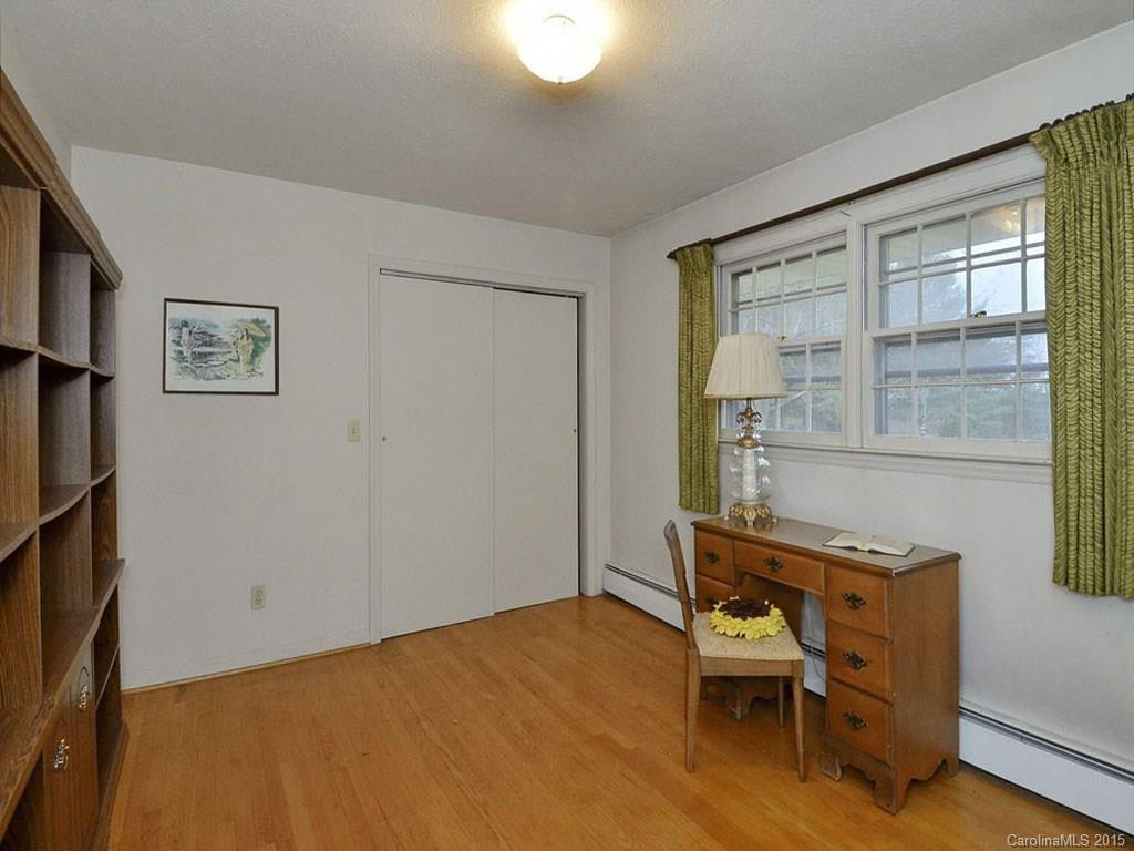 81 Mclean Road - Photo 8