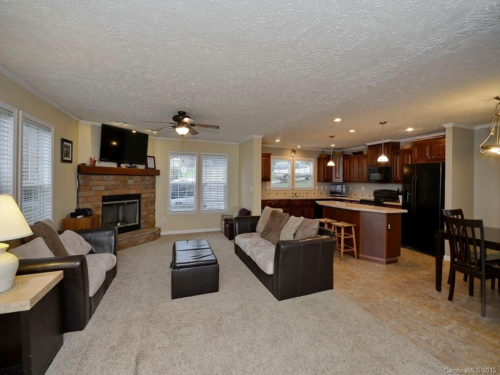481 Katie Drive - Photo 5