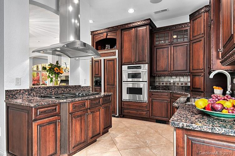 585 Jackson Road - Photo 3