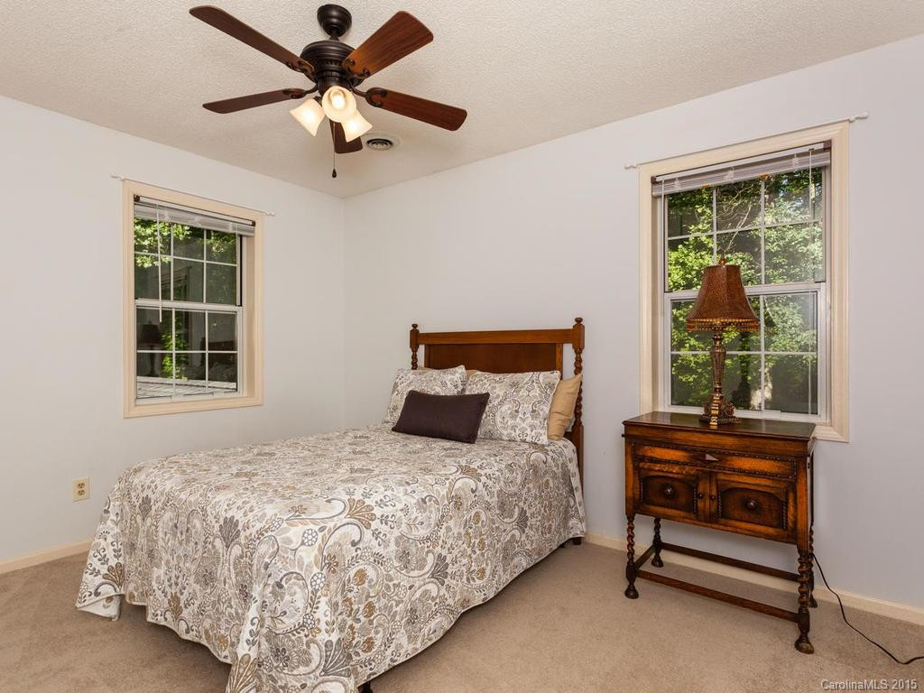 10 Hunters Lane - Photo 16