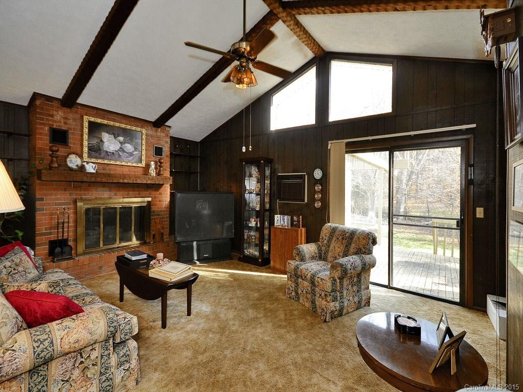 889 New Haw Creek Road - Photo 4