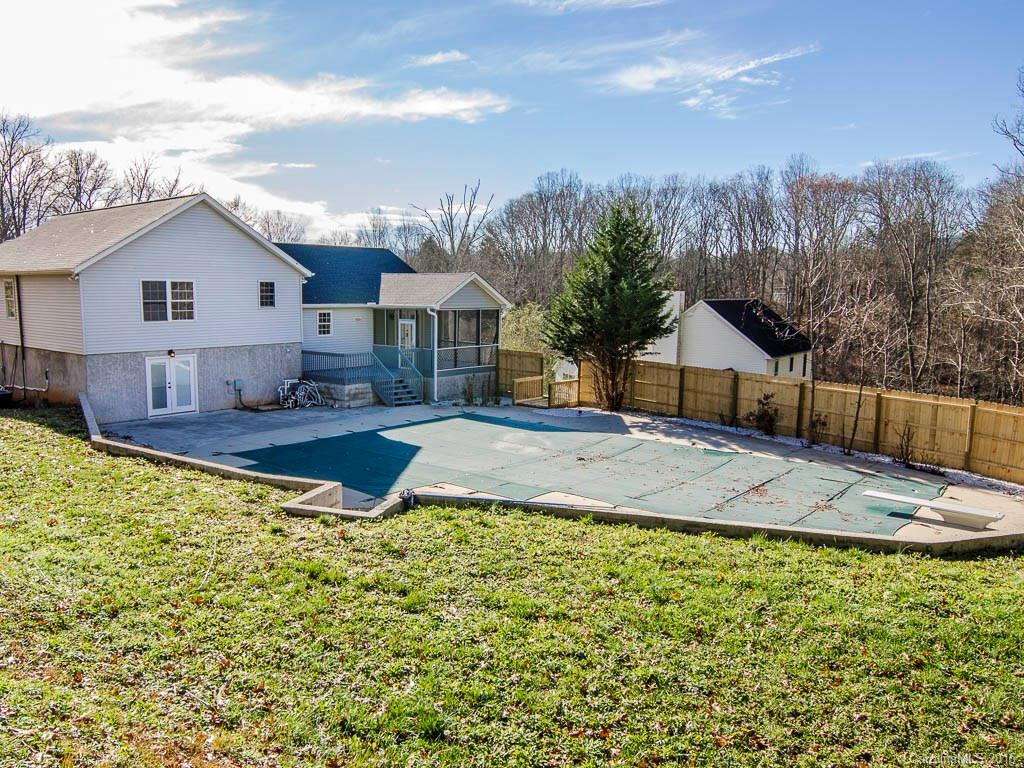 110 Spaulding Court - Photo 2
