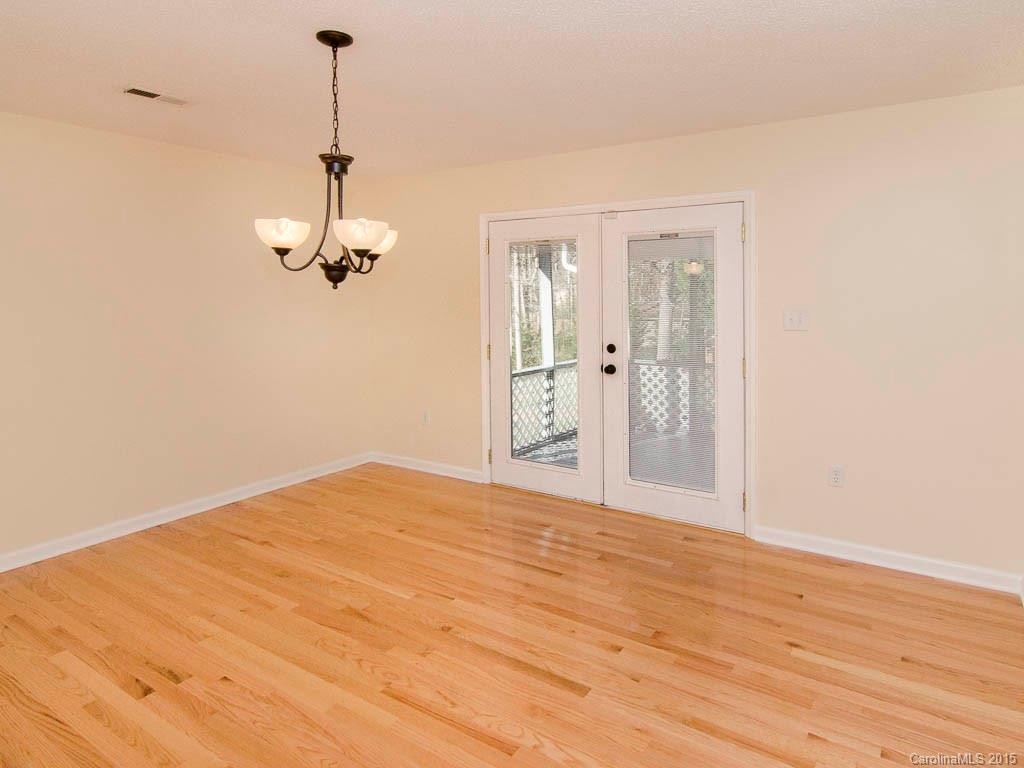 110 Spaulding Court - Photo 4