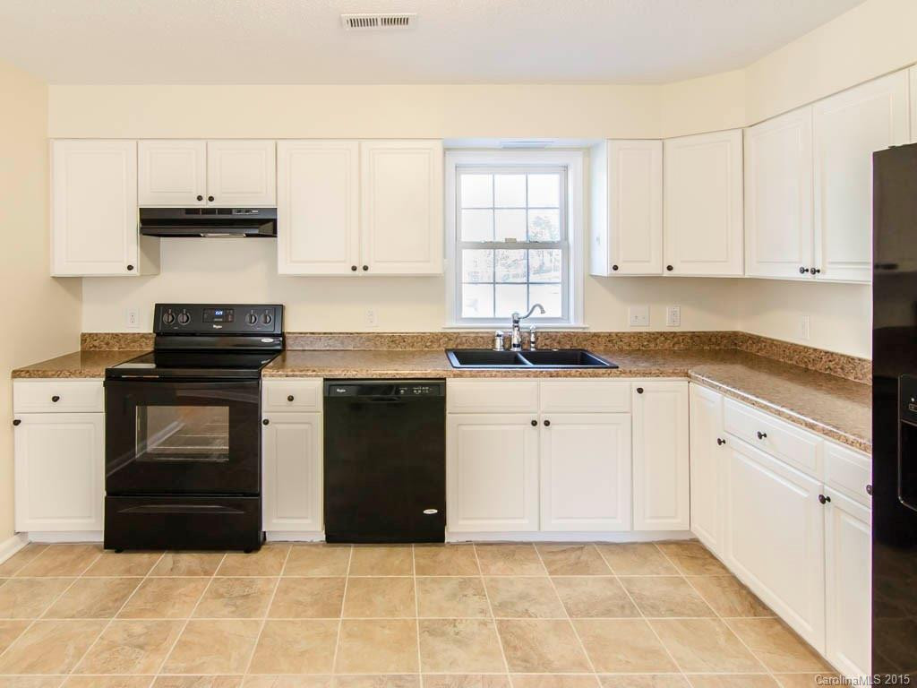 110 Spaulding Court - Photo 5