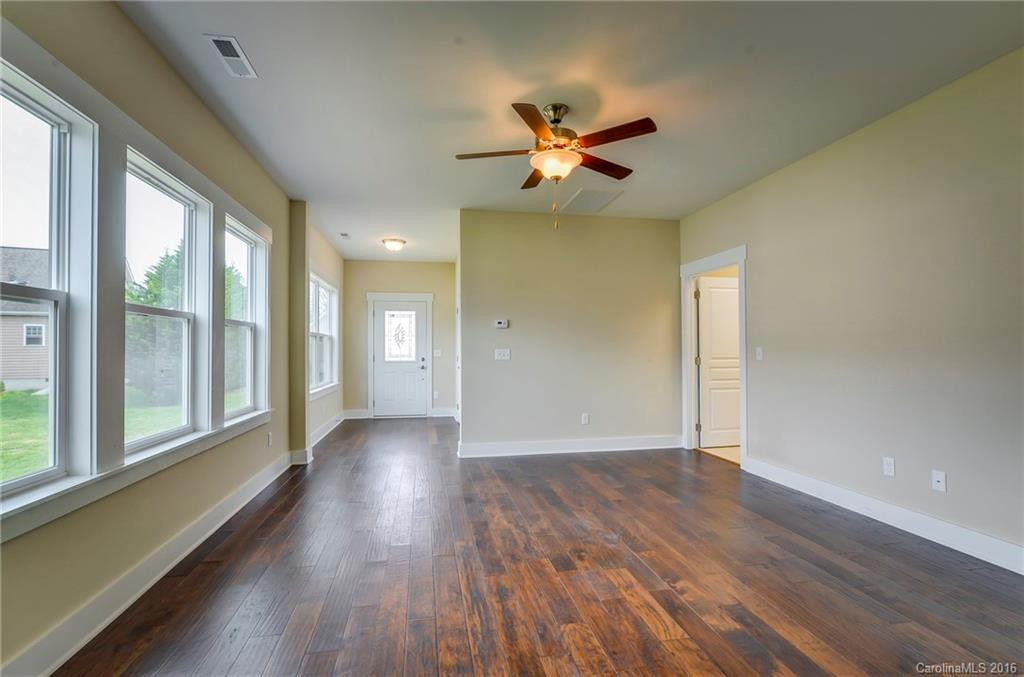 32 Grasshopper Drive - Photo 4