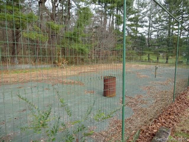 2512 Haywood Road - Photo 13