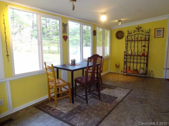 2512 Haywood Road - Photo 9