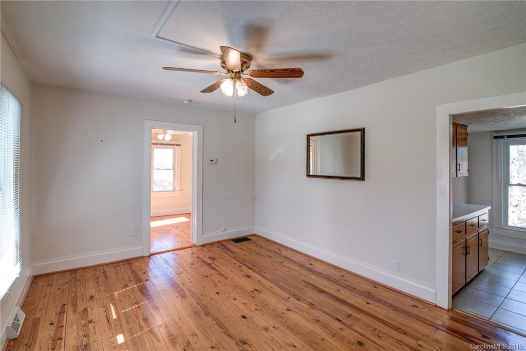 803 Jupiter Road - Photo 4
