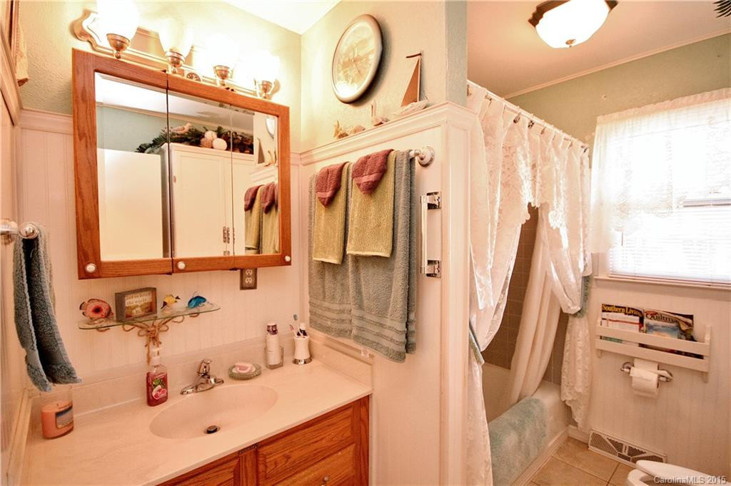 52 Skyview Terrace - Photo 8