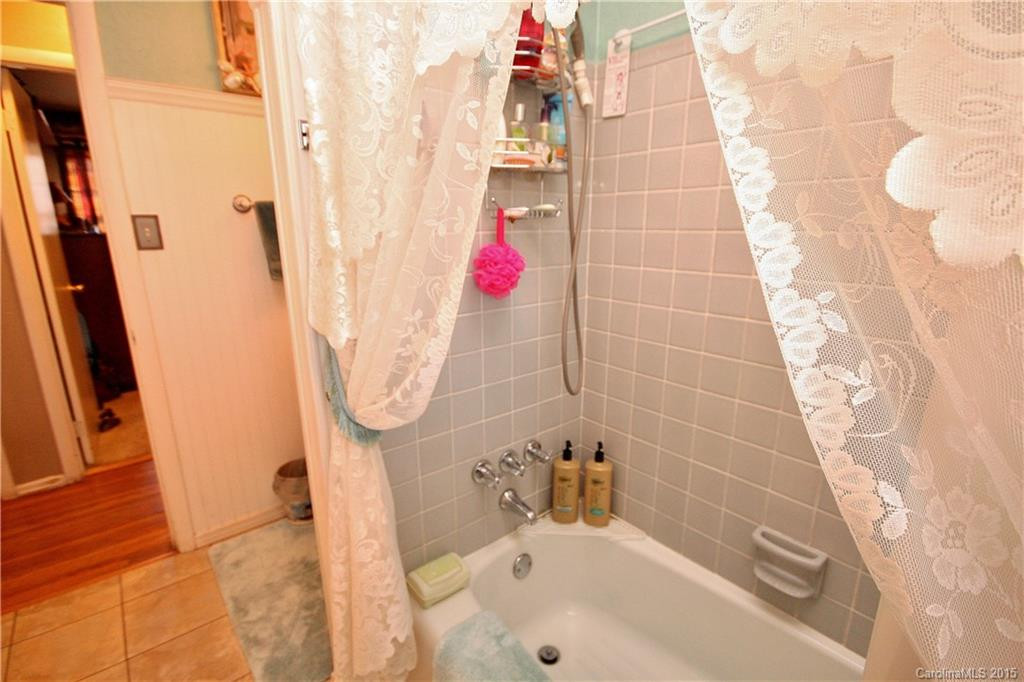 52 Skyview Terrace - Photo 9