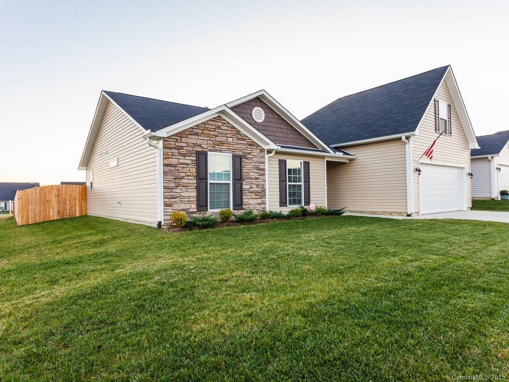 48 Hiawassee Road - Photo 2