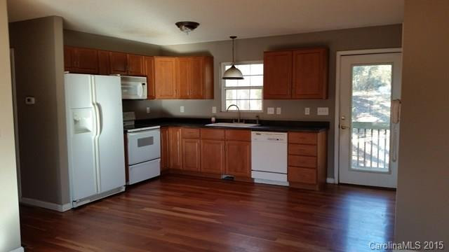 45 Lora Lane - Photo 3