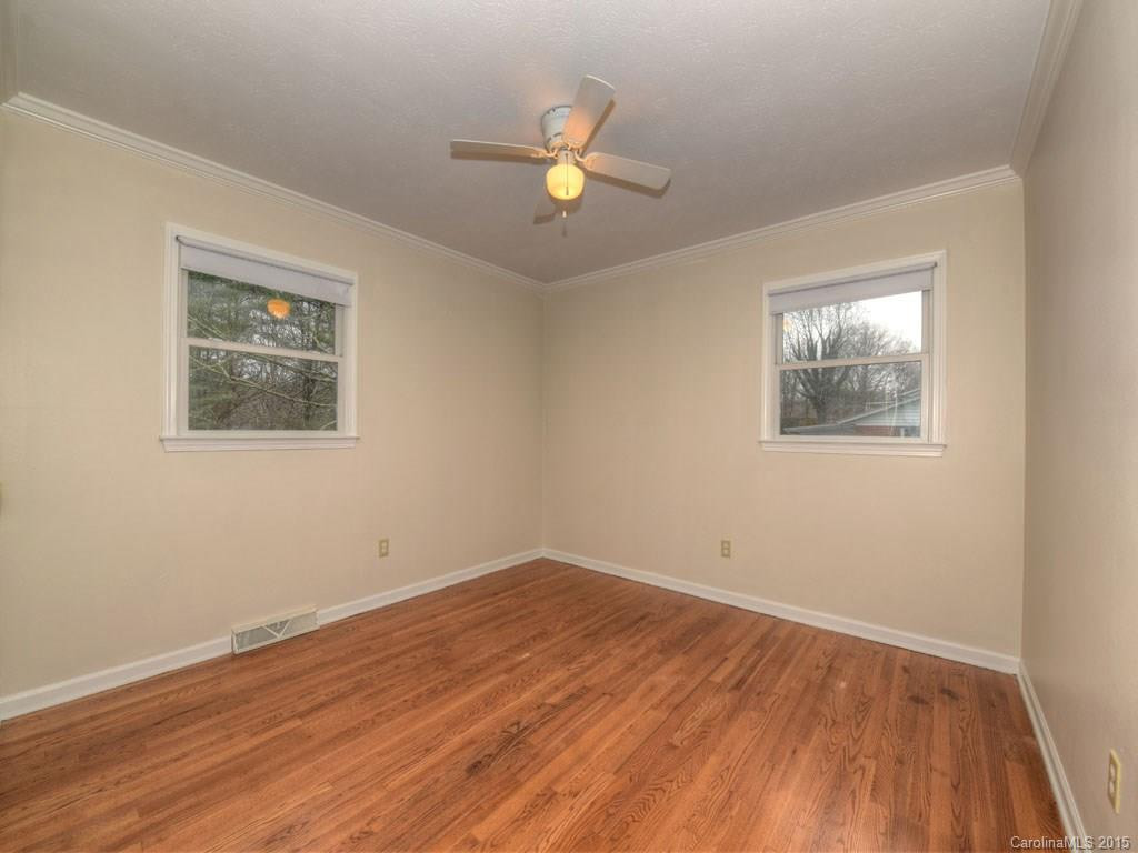 14 Summit Drive - Photo 12