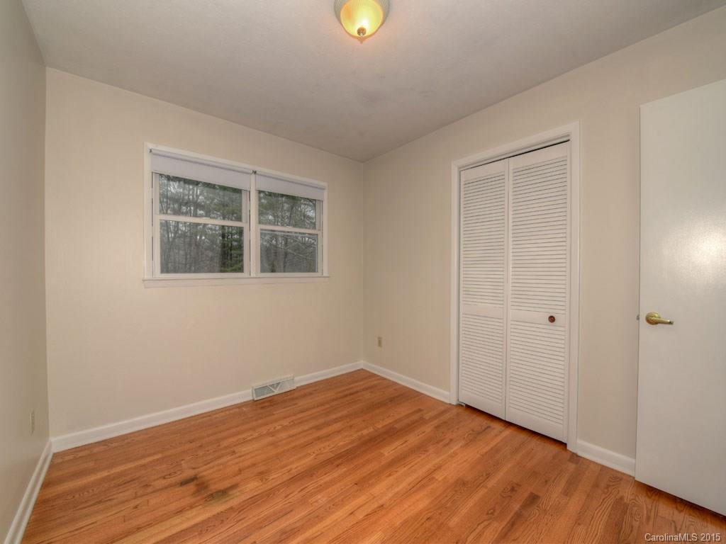 14 Summit Drive - Photo 13