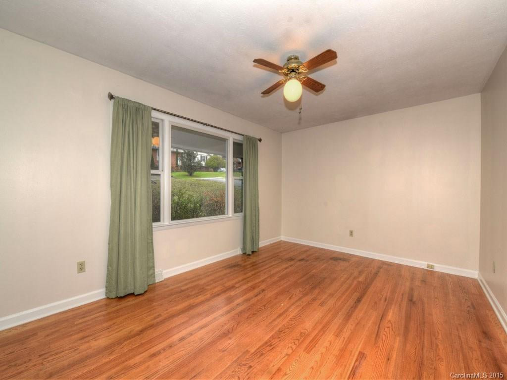 14 Summit Drive - Photo 3