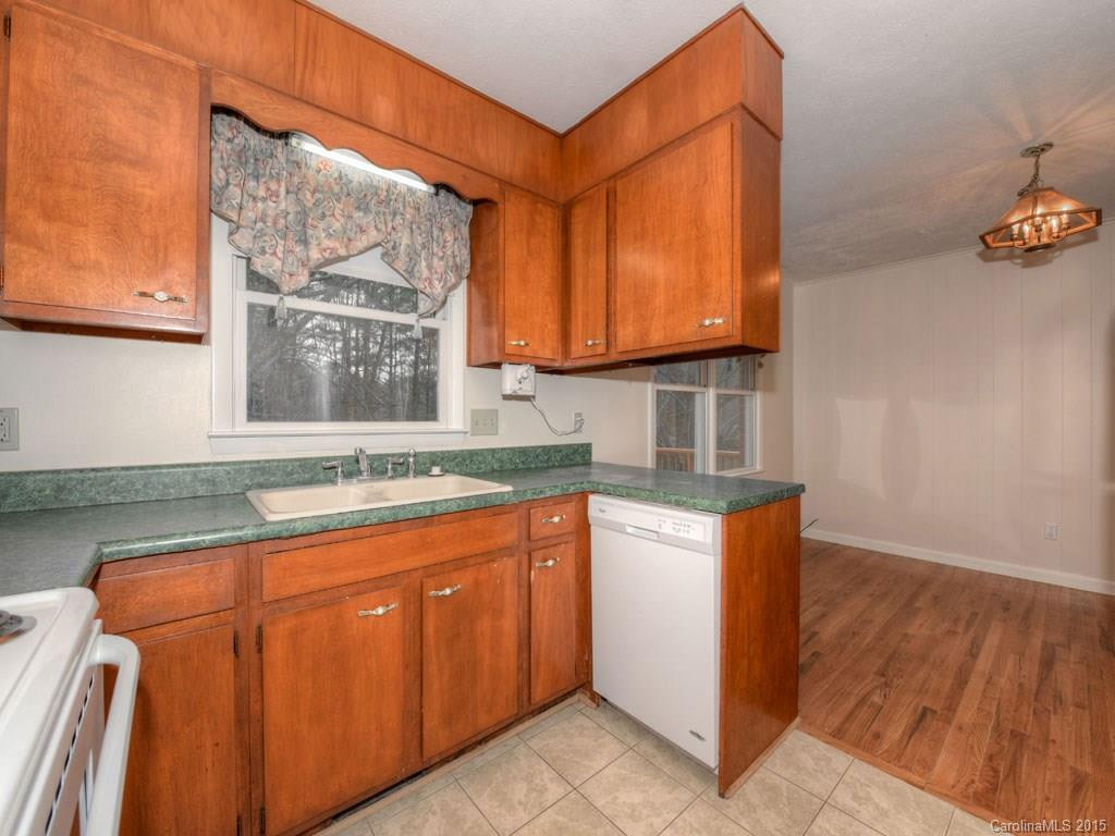 14 Summit Drive - Photo 4