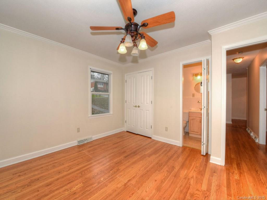 14 Summit Drive - Photo 9