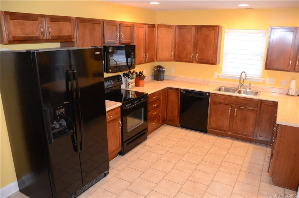 14 Kaylor Drive - Photo 13