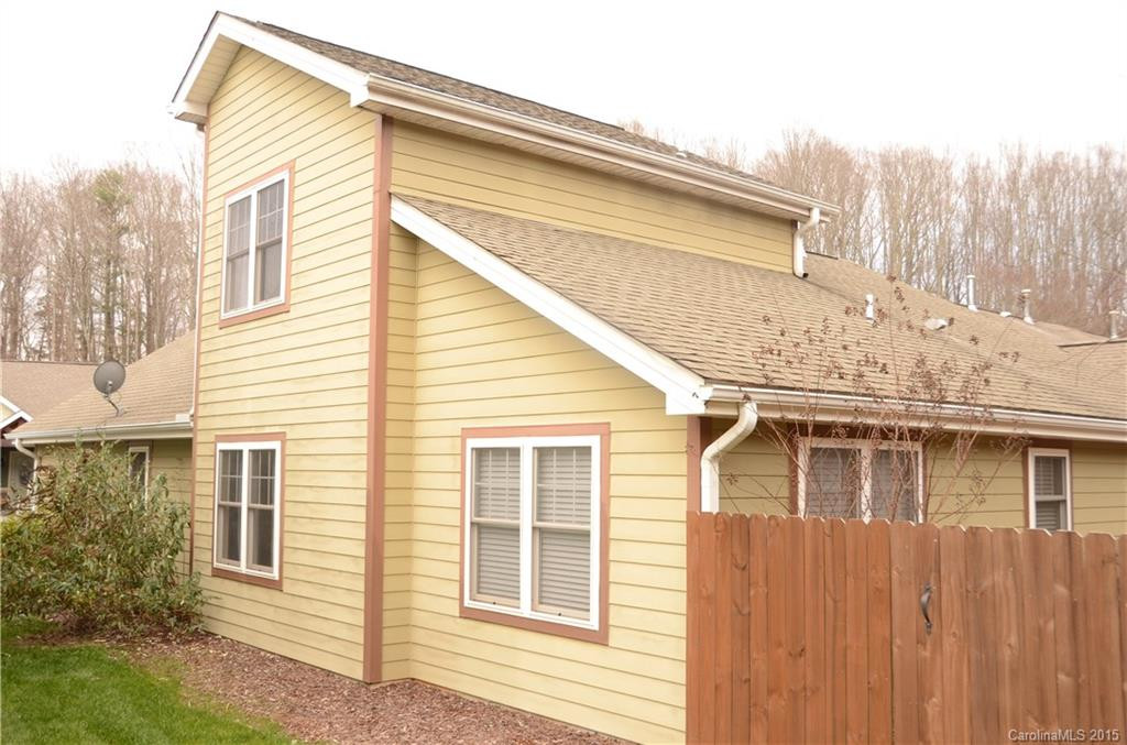 14 Kaylor Drive - Photo 3