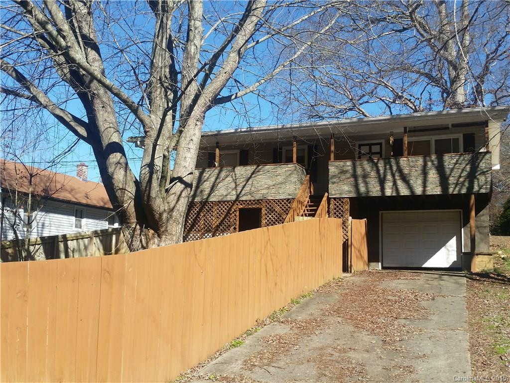 61 Marshall Street - Photo 2
