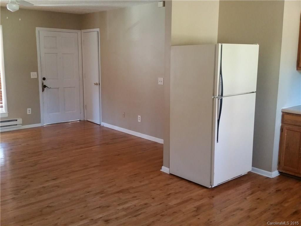 61 Marshall Street - Photo 10