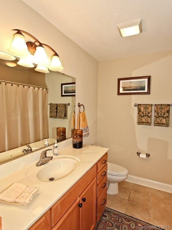 29 Cameo Drive #32-B - Photo 17