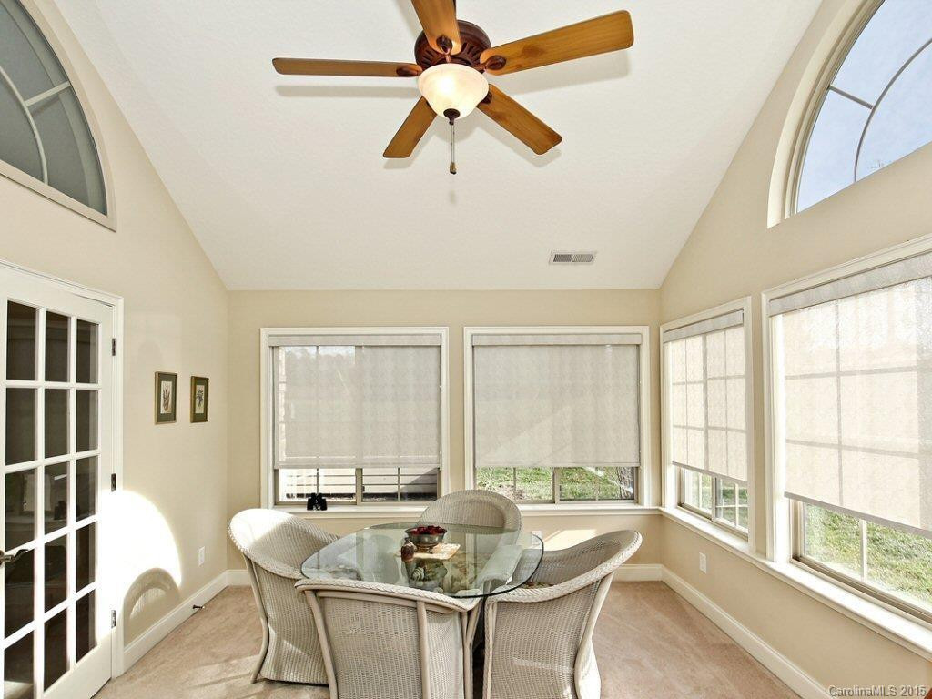 29 Cameo Drive #32-B - Photo 7