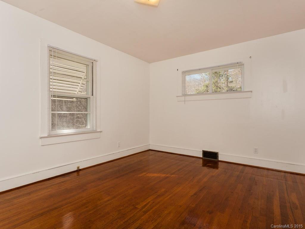 16 Candler School Road - Photo 8